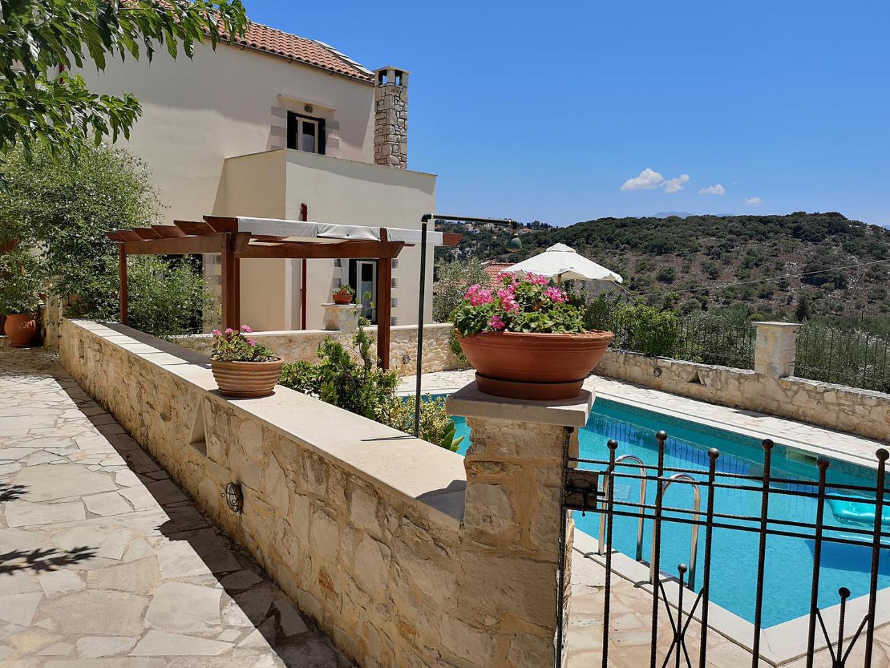Helianthos Villas Dulianá Kültér fotó
