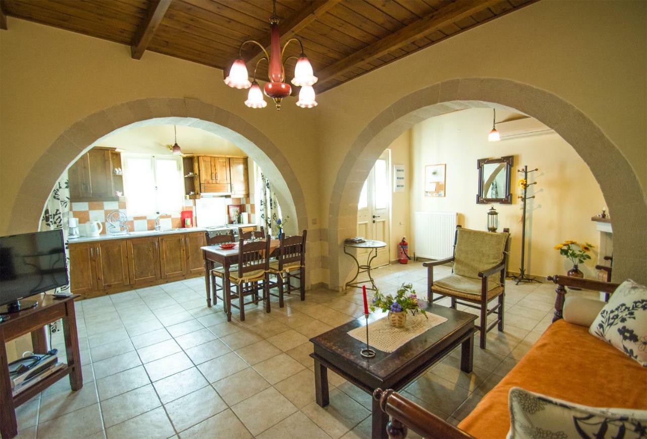 Helianthos Villas Dulianá Kültér fotó