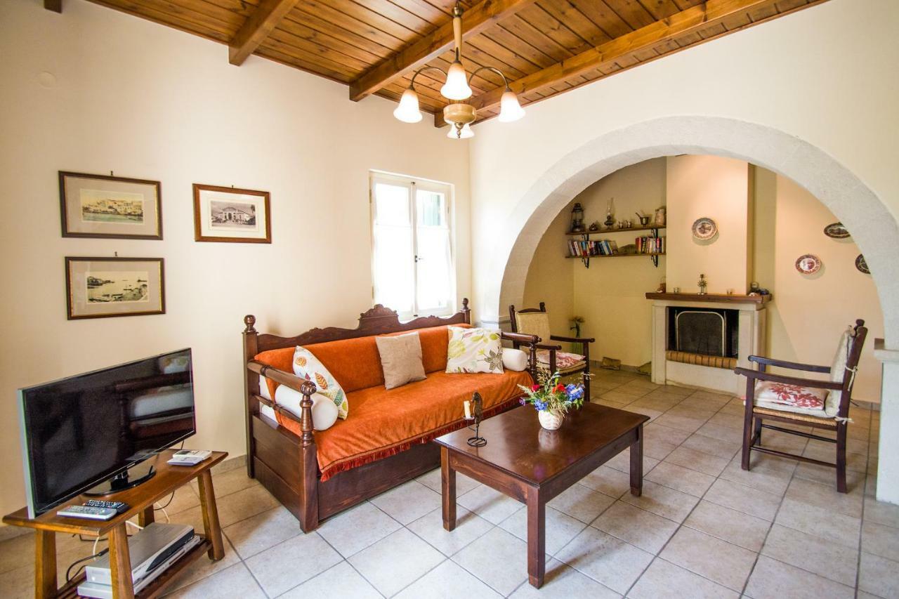Helianthos Villas Dulianá Kültér fotó
